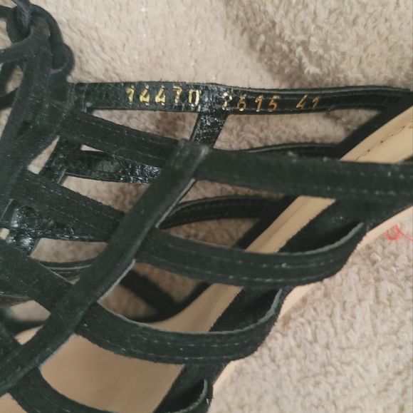 Gianvito Rossi Black Suede Caged Stiletto Heels Size 9.5/41 Like New Condition - Picture 16 of 16